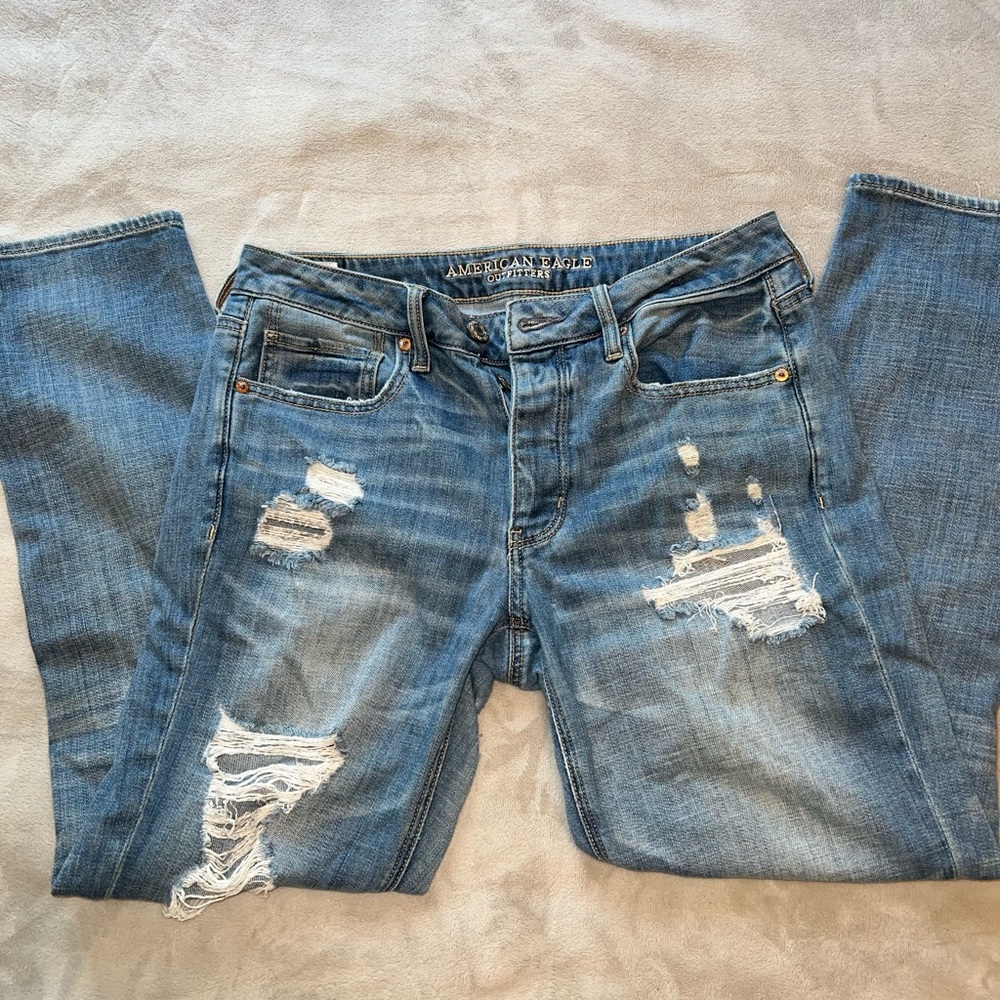 American Eagle Distressed Jeans